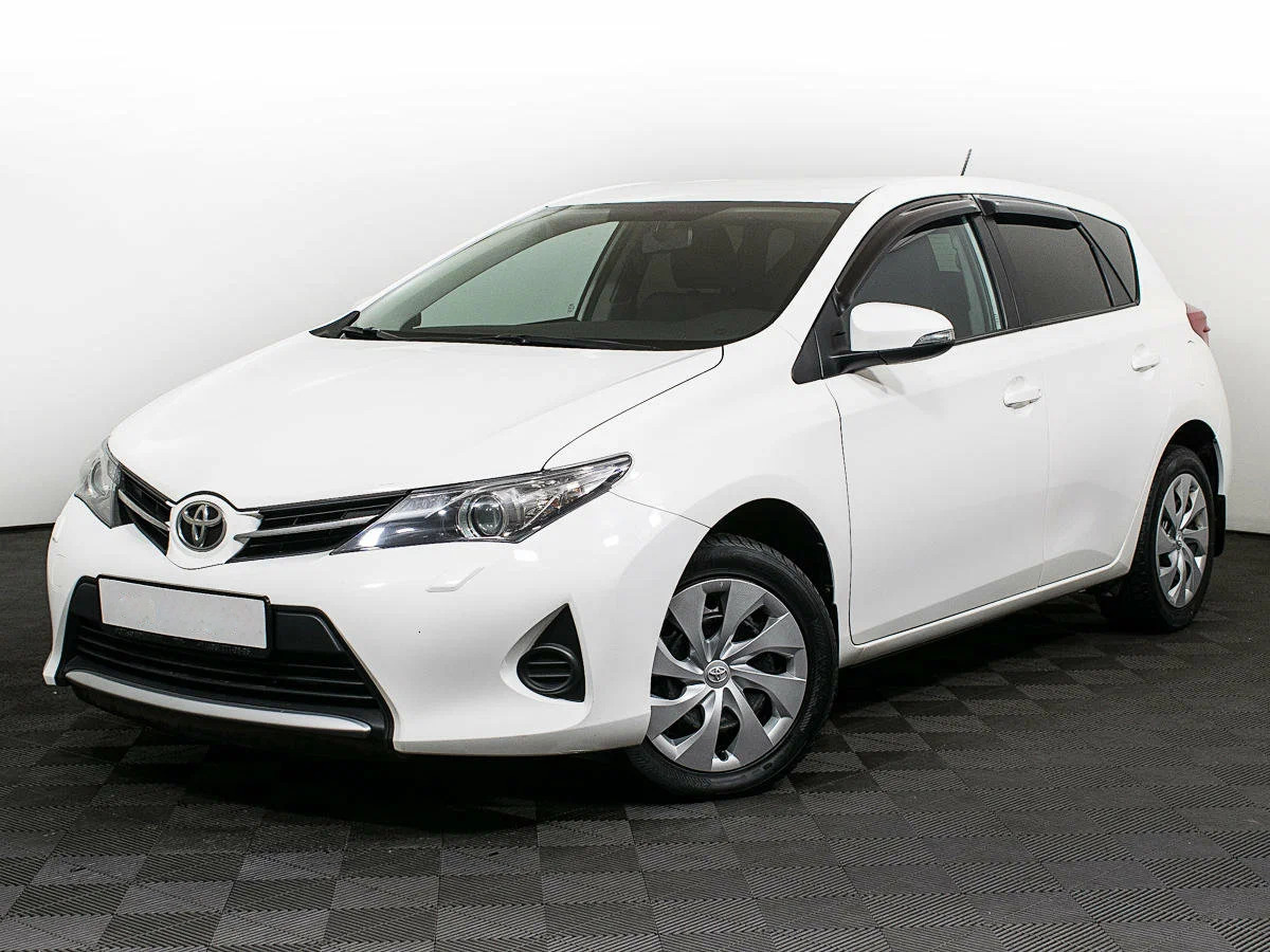 Toyota Auris 